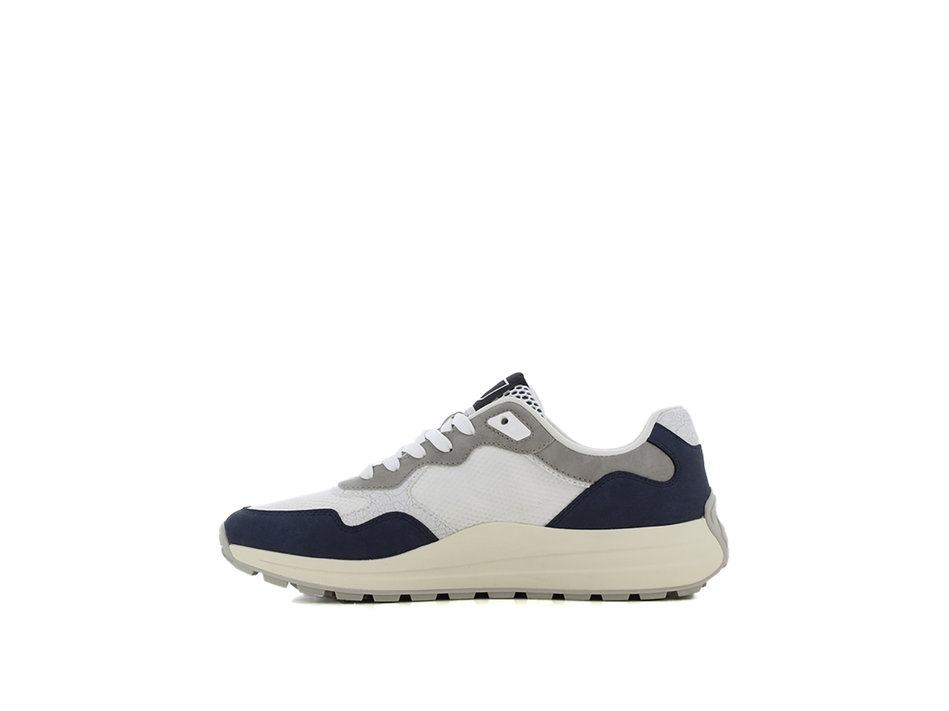 Mens white sneaker