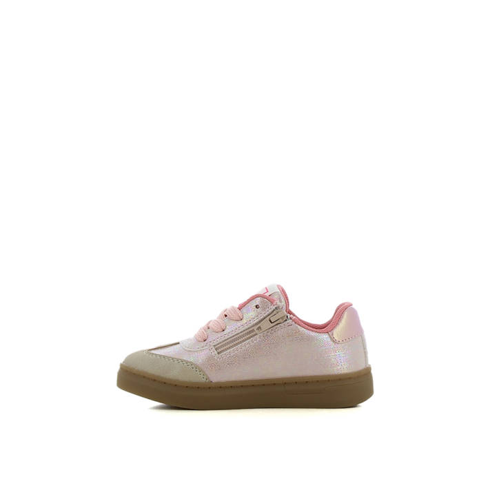 Kids pink sneaker