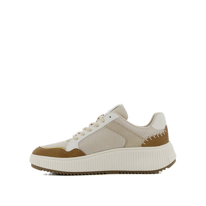 Καμηλό sneaker