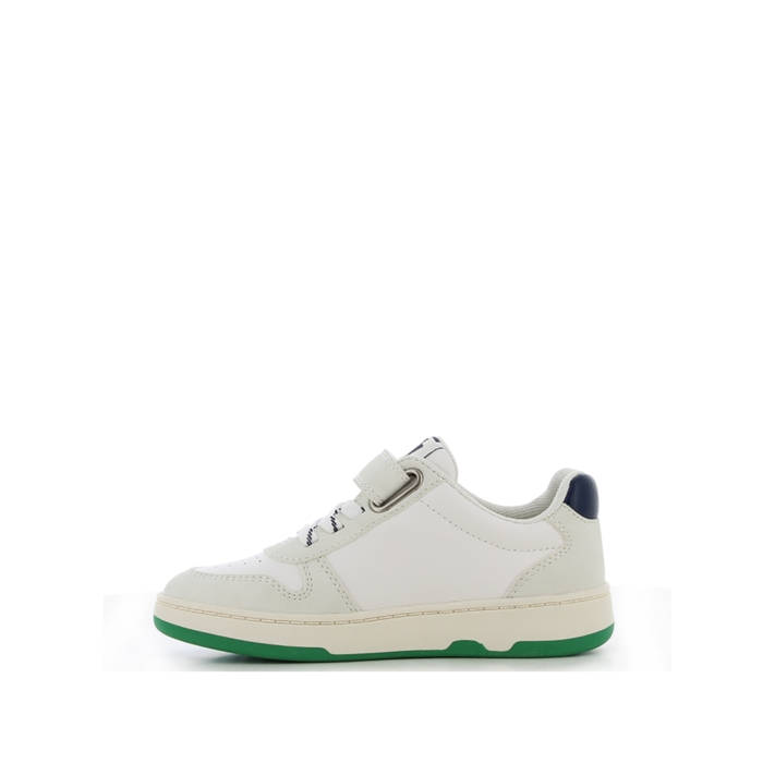 Kids white sneaker