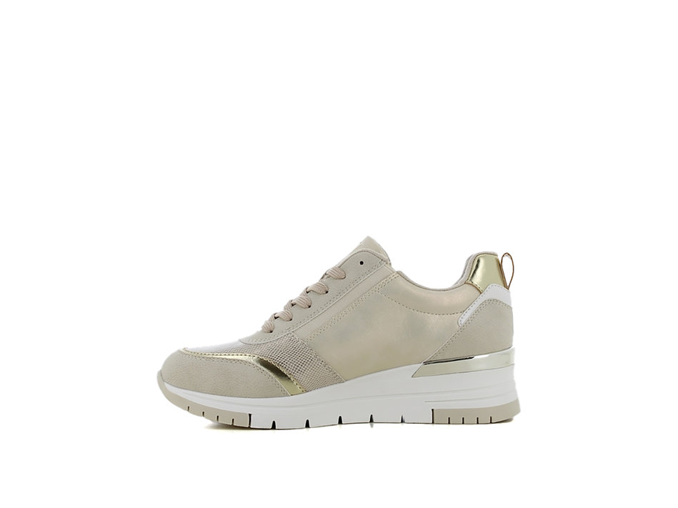 Beige sneaker