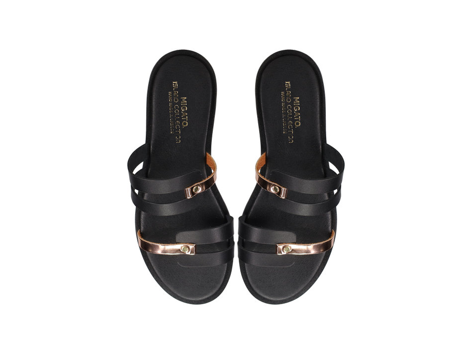 Black sandal