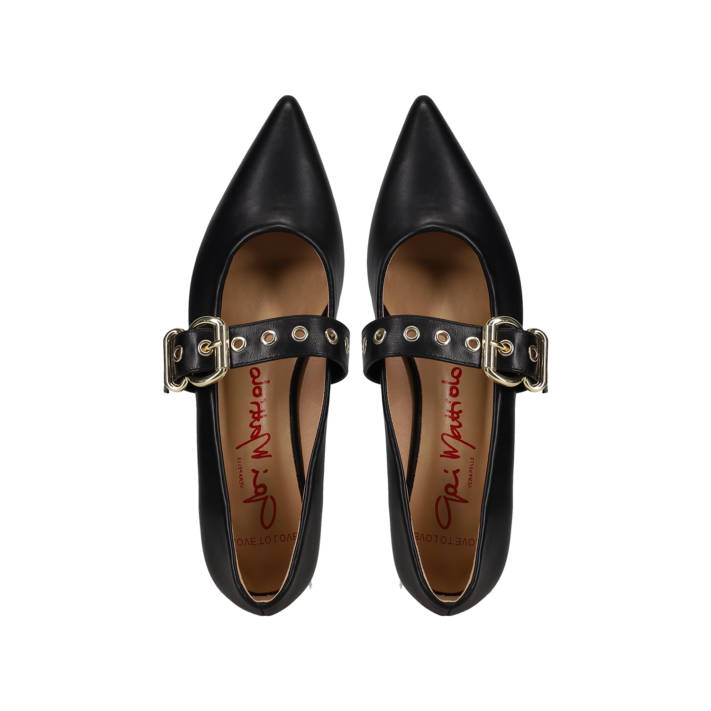 Black ballet flat