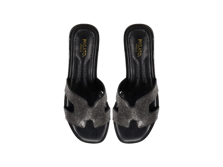 Black sandal