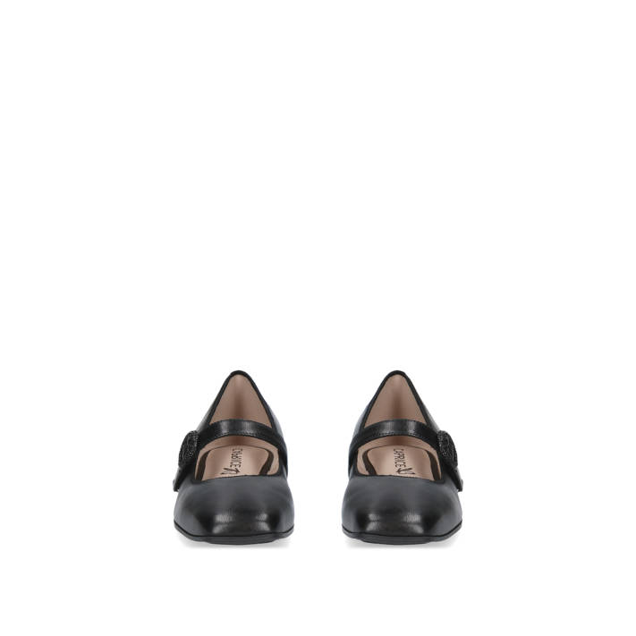 Μαύρη δερμάτινη μπαλαρίνα