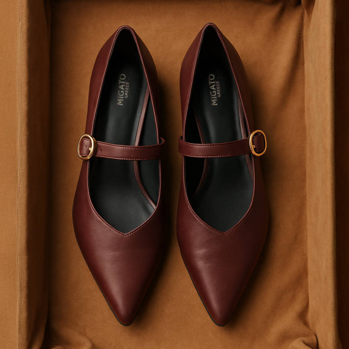 Μπορντώ μπαλαρίνα