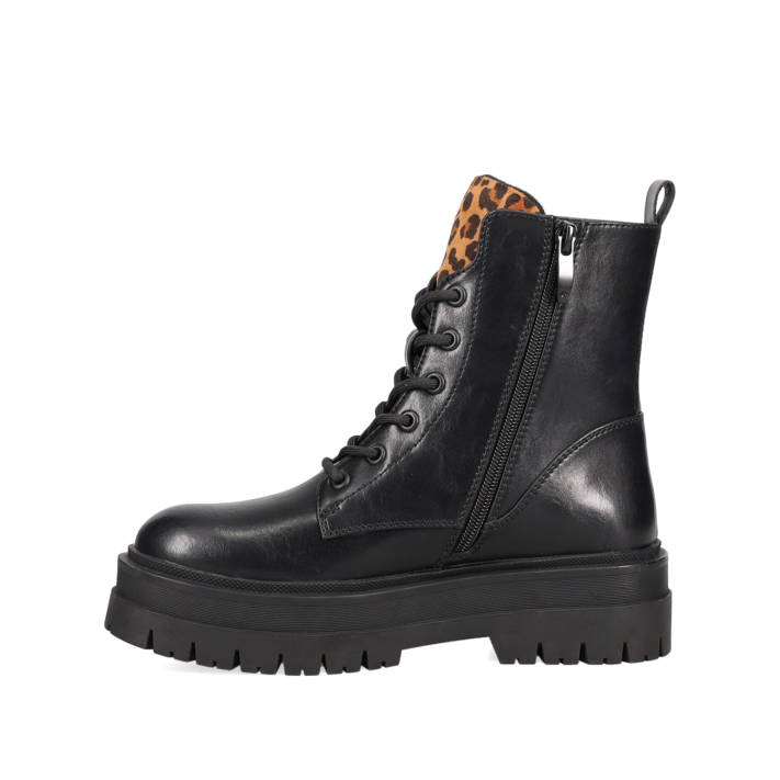 Black army boot
