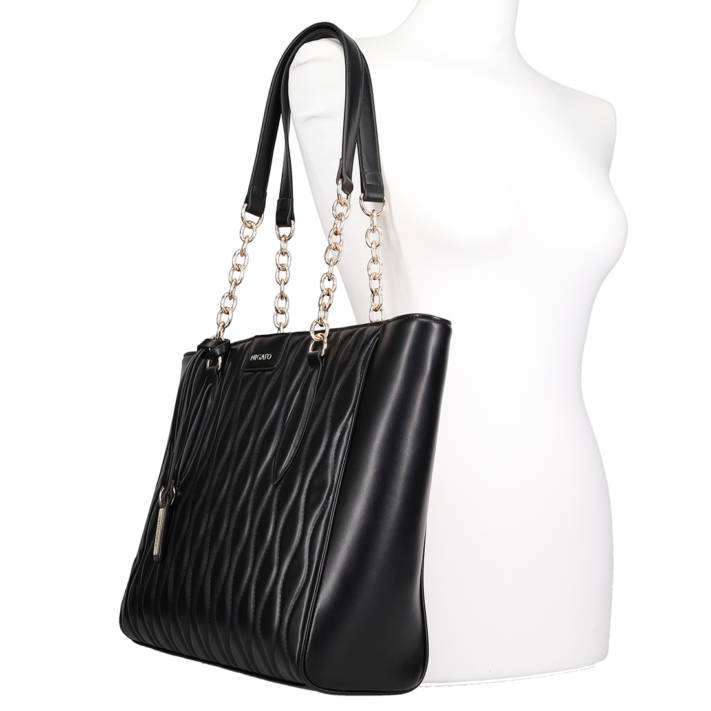 Black shoulder bag