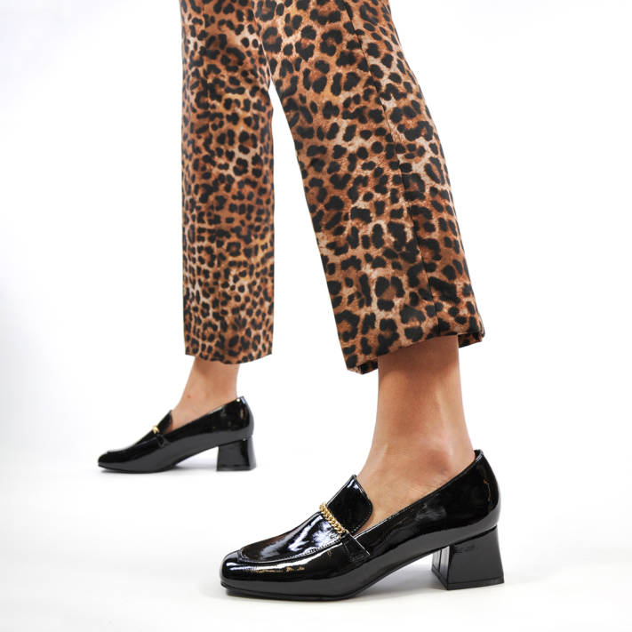 Μαύρο loafer λουστρίνι