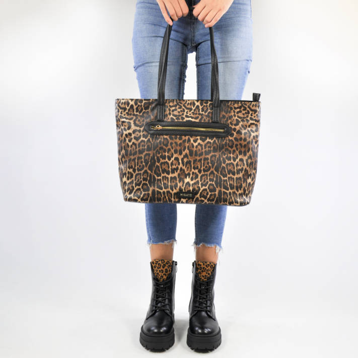 Animal print shoulder bag