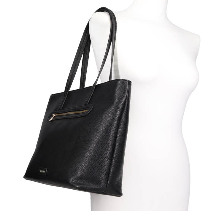 Black shoulder bag