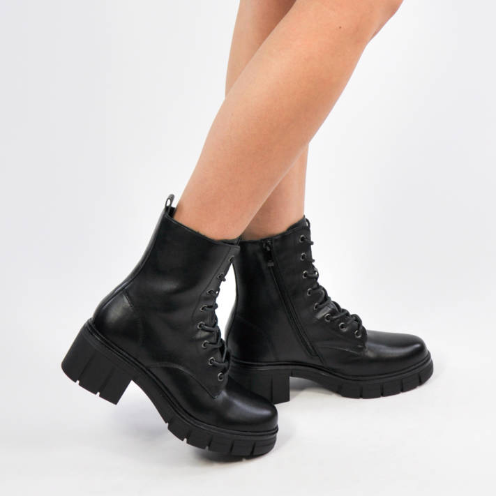 Μαύρο αρβυλάκι