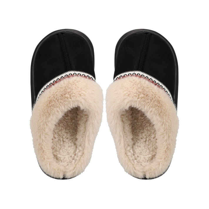 Black slipper