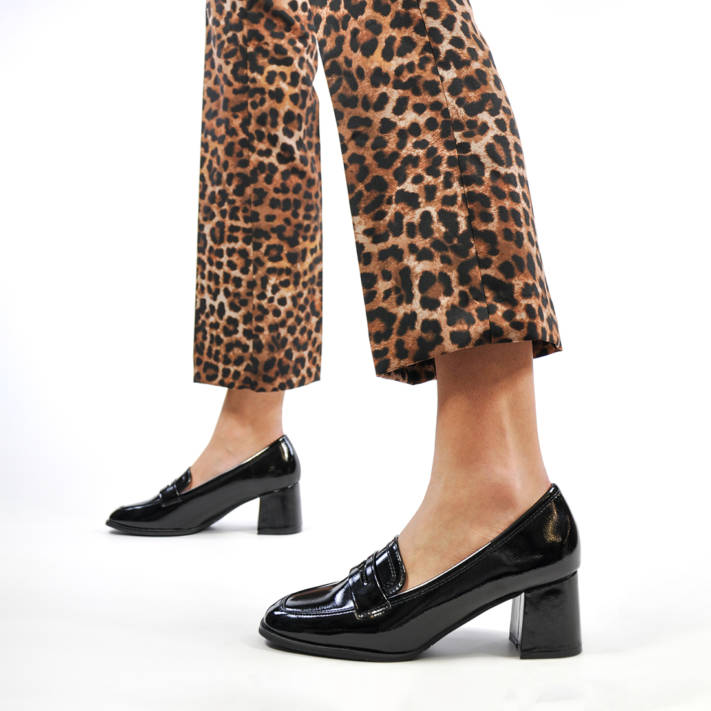 Μαύρο loafer