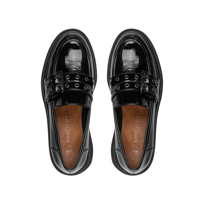 Μαύρο loafer λουστρίνι