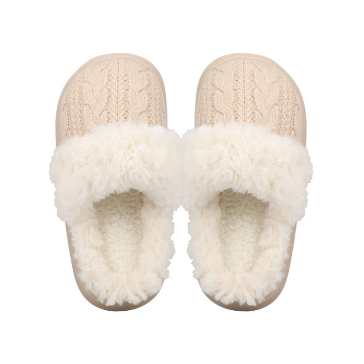 Beige knit slipper