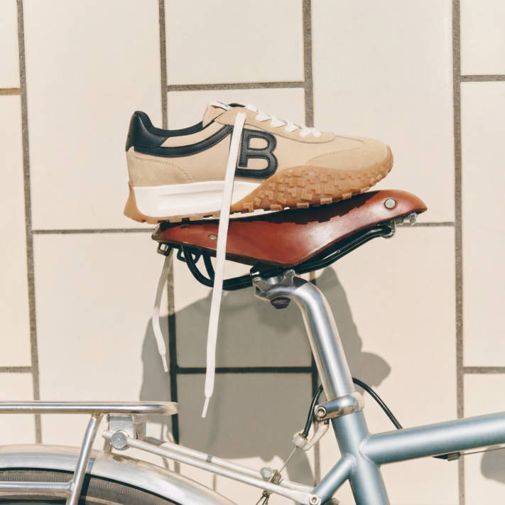 Μπεζ sneaker