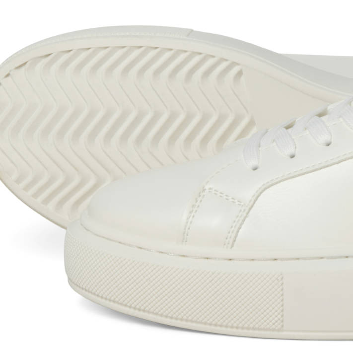 Mens white sneaker