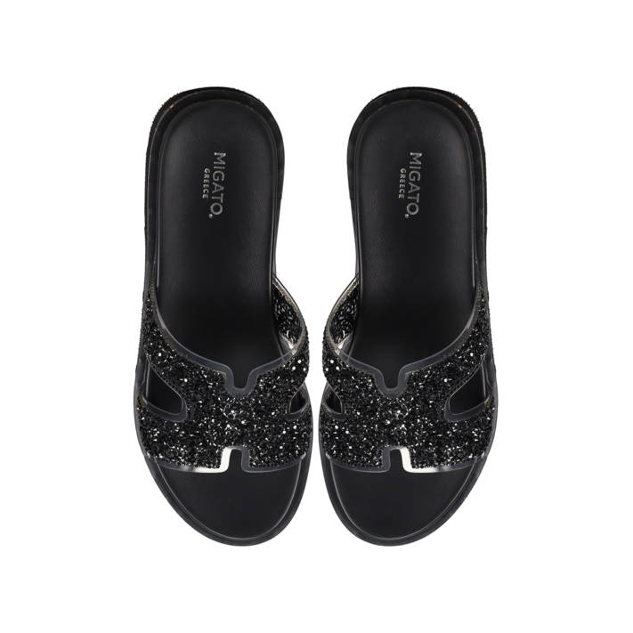 Black footbed sandal