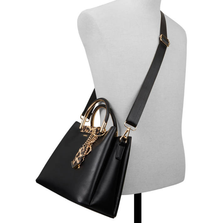 Black handbag CLOENA