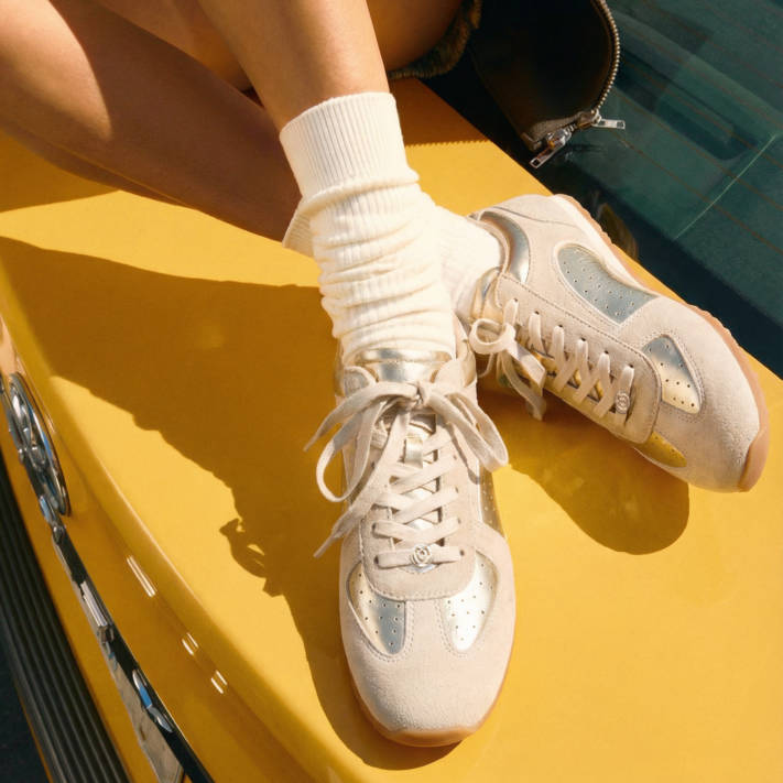 Μπεζ sneaker