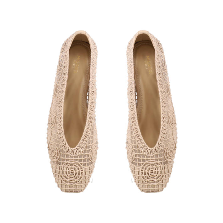 Beige ballet flat