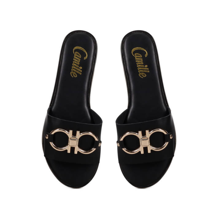 Black sandal
