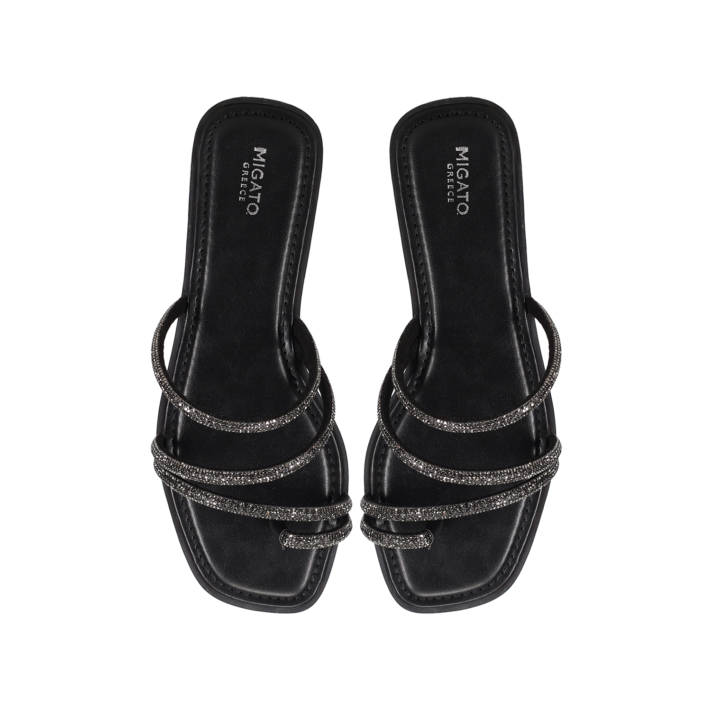 Black sandal