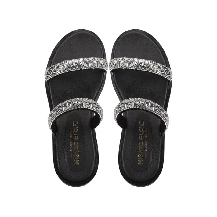 Black sandal