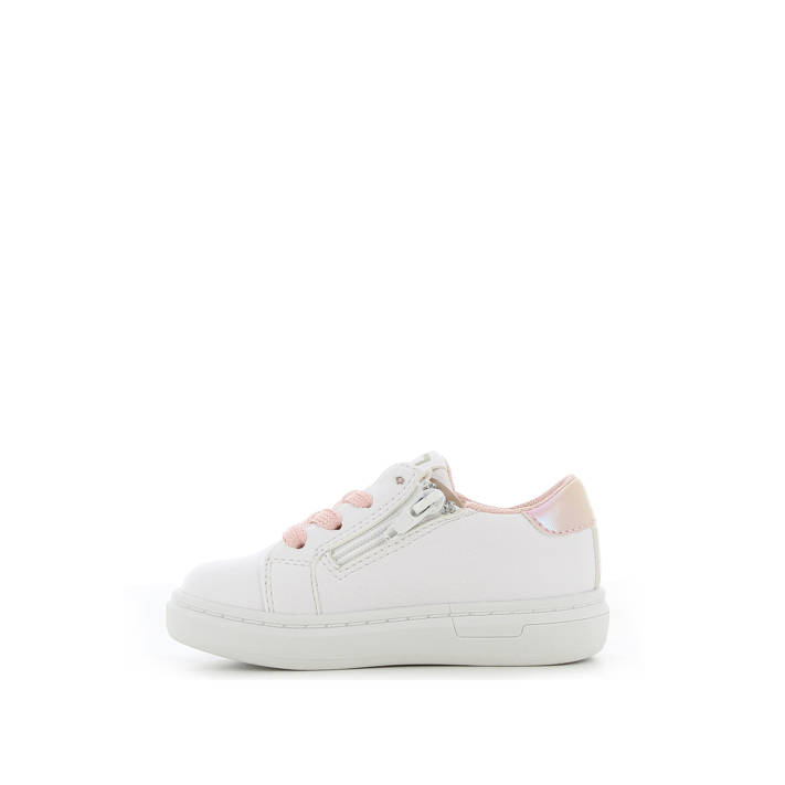 Λευκό παιδικό sneaker