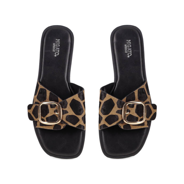 Giraffe print δερμάτινο σανδάλι
