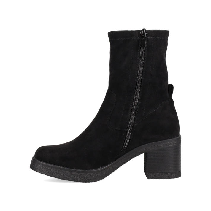 Black bootie