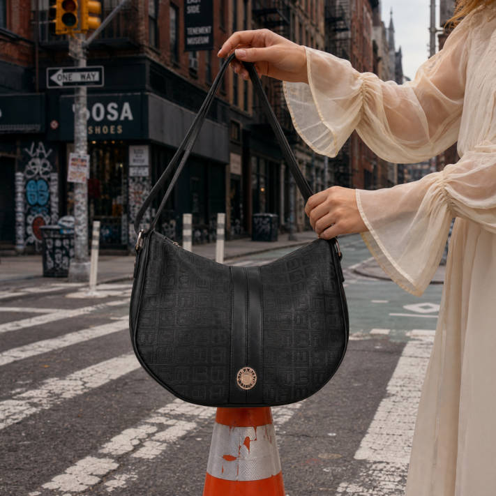 Black shoulder bag