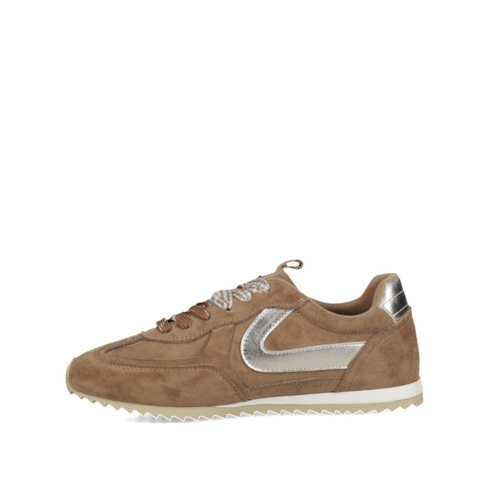 Camel sneaker