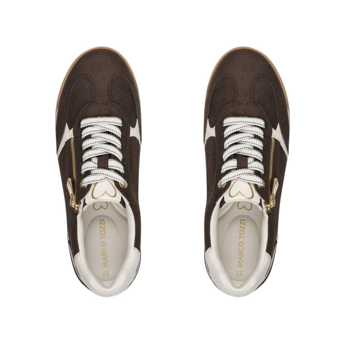 Καφέ sneaker
