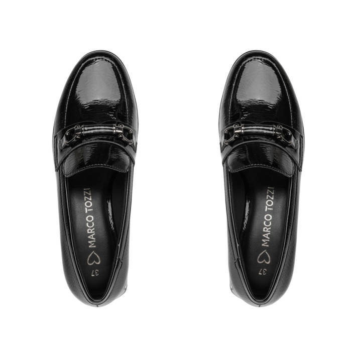 Μαύρο loafer λουστρίνι