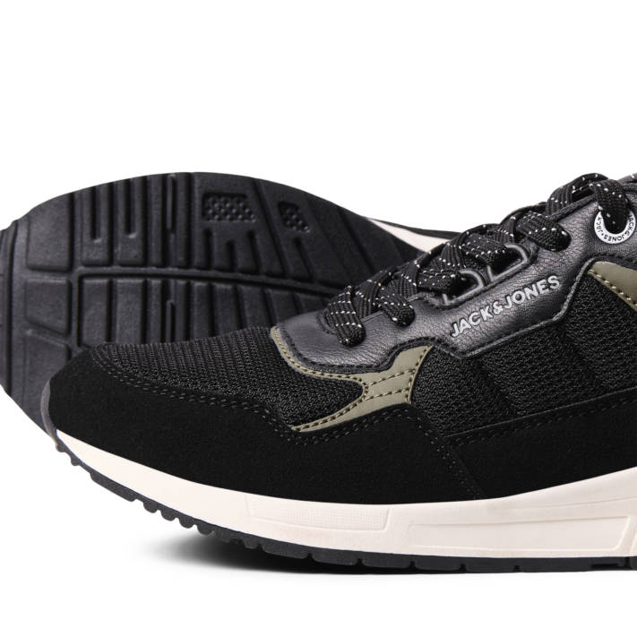 Μαύρο ανδρικό sneaker