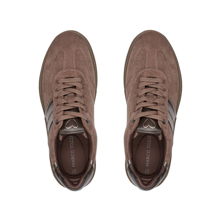 Taupe sneaker