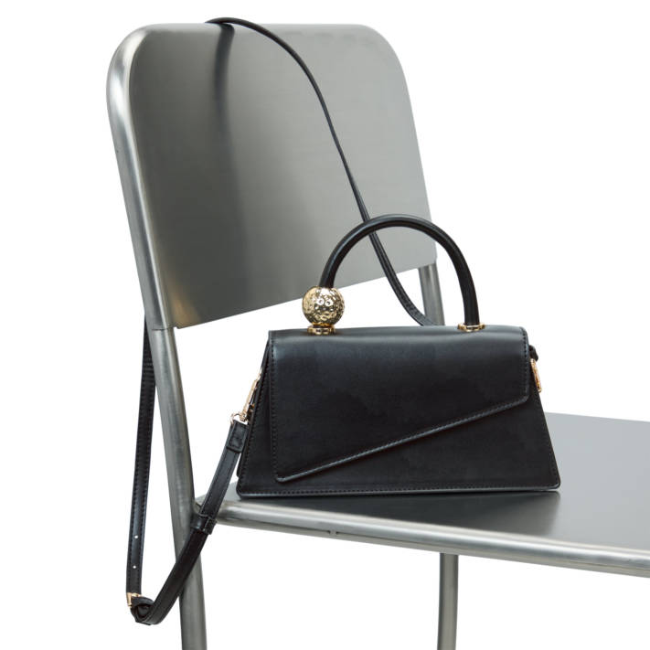 Μαύρη τσάντα χειρός ZARRIZA
